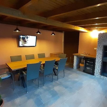 Alom Apartman Hajduszoboszlo Bagian luar foto